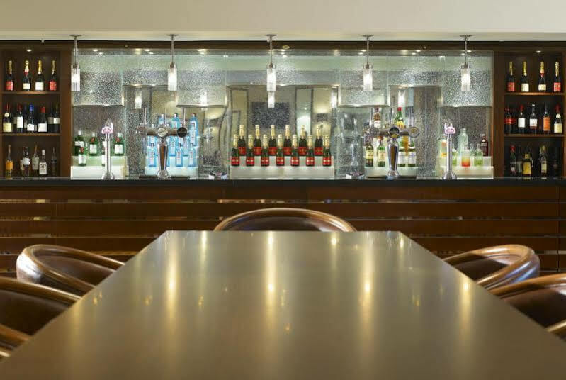 Cardiff Marriott Hotel Exterior foto
