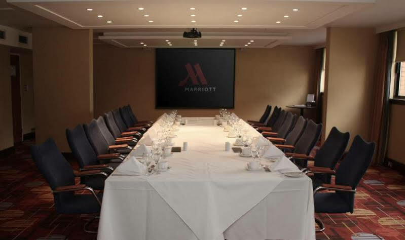 Cardiff Marriott Hotel Exterior foto